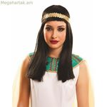 Երկար մազերով կեղծամ եգիպտացի կնոջ